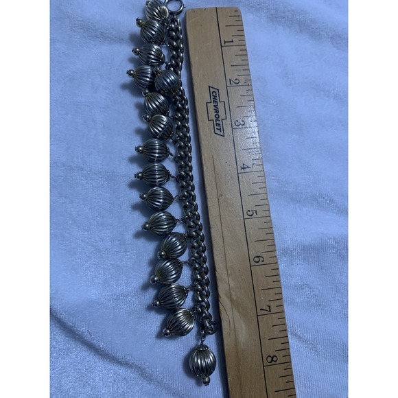 VINTAGE 1950's Gold Tone Chunky Ball Bracelet Dangles Rare Napier Tag - Picture 2 of 4